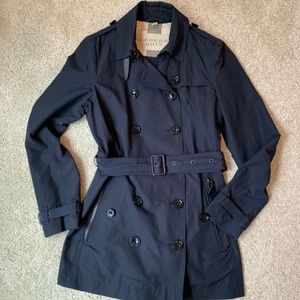 Burberry Chelsea Heritage Trench Coat